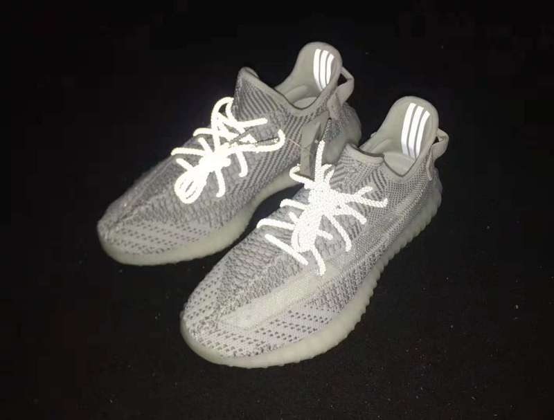 Supermax Yeezy Boost 350 V2 Static Lace 3M Reflective